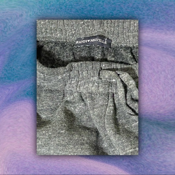 ♥︎ Brandy Melville Charcoal Rosa Sweatpants ♥︎ - Picture 5 of 5